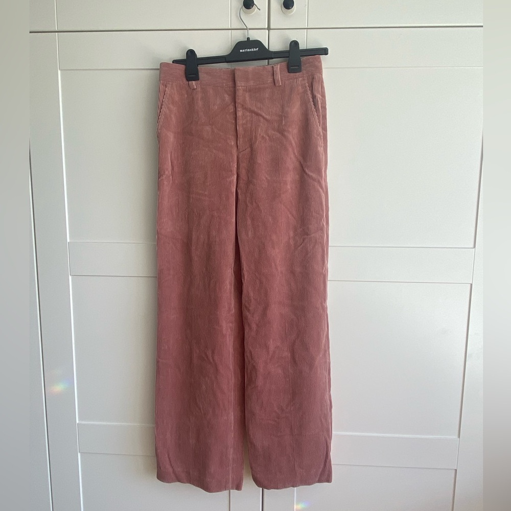 [NEW] Club Monaco -corduroy pants. Warm brown color. Size 4